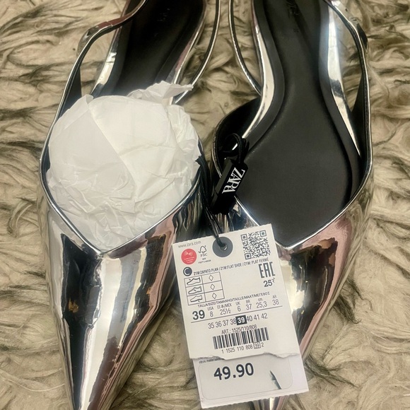 Zara Silver slingback flats (size 39) NWT - Picture 3 of 3